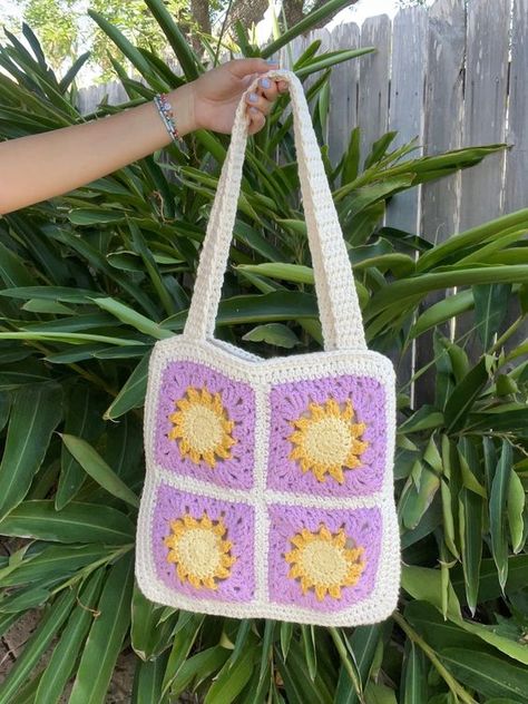 Sun Granny Square Tote Bag Pattern PDF, Easy Crochet Pattern with Step by Step Picture Tut 🙌 Unique Crochet Bags You Need - follow the link ☝️ #crochetbagaesthetic flower crochet bag aesthetic tutorial crochet bag aesthetic outfit crochet bag aesthetic summer crochet bag aesthetic pattern phone bag crochet crochet handbags crochet bag base crochet bag black crochet bag brown crochet bag base #crochetbagbeginner #crochetbagbig crochet bag charm free pattern #crochetbagcute #crochetbagdiy Square Tote Bag Pattern, Granny Square Tote Bag Pattern, Sun Granny Square, Phone Bag Crochet, Granny Square Tote Bag, Granny Square Tote, Crochet Granny Square Tutorial, Bags Crochet, Picture Tutorial