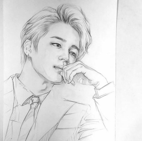 Bts Sketch, Art Drawings Sketches Pencil, Jimin Fanart, Celebrity Drawings, Kpop Drawings, Pencil Art Drawings, Art Drawings Sketches Creative, Dessin Adorable, Bts Drawings