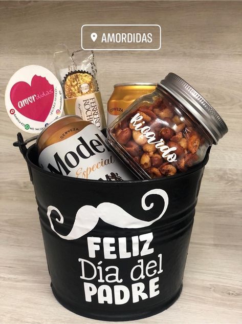 Ideas Dia Del Padre Para Vender, Birthday Present Ideas For Dad, Last Minute Fathers Day Gifts, Present Ideas For Dad, Gift Ideas For Dad Birthday, Fathers Day Gifts Ideas Diy, Diy Father's Day Gift Baskets, 70th Birthday Gift Ideas, Father's Day Gifts Ideas