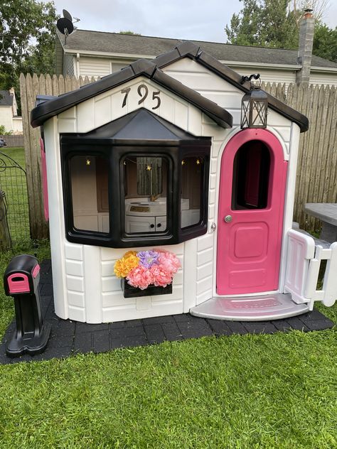 Playhouse Backyard Ideas, Outdoor Play Areas For Toddlers, Backyard Toddler Play Area, Toddler Play Area Outside, Diy Outdoor Play Area For Kids, Outdoor Toddler Play Area, Toddler Backyard Play Area, Diy Playset Outdoor, Daycare Outdoor Play Area