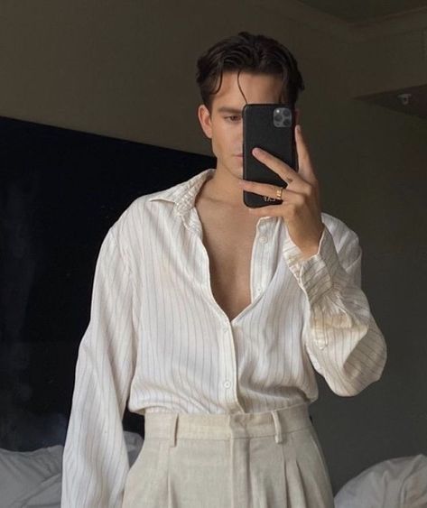 nash westbrook hawthorne | the inheritance games | the hawthorne legacy | the final gambit | jennifer lynn barnes White Beige Outfit Men, Linen Fits Men, White Aesthetic Men, Male White Outfit, Mens Neutral Outfit, Beige Outfit Men, Office Old Money, Old Money Fashion, Spiritual Fashion