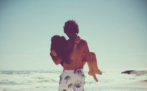 Guy Carrying Girl, Carrying Girlfriend, Beach Boyfriend, Picture Beach, Luke Brooks, All You Need Is Love, Aaliyah, Inspirational Pictures, Photo Instagram