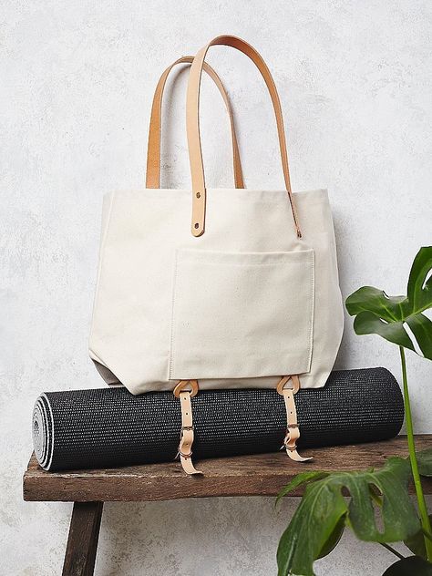 Yoga Tote Yoga Tote Bag, Yoga Tote, Canvas Bag Design, Gym Tote, Yoga Iyengar, Yoga Mat Bag, Daily Bag, Mat Bag, Diy Tote Bag