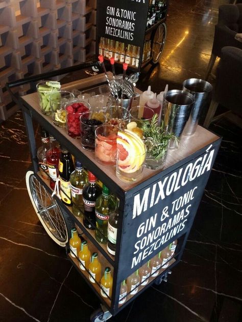 Cocktail Trolley, Barra Bar, Mobile Cocktail Bar, Mixology Bar, Bandeja Bar, Pop Up Bar, Portable Bar, Gin Bar, Home Bar Designs