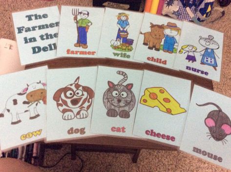 Farmer in the Dell cards - completed Farmer In The Dell Activities, The Farmer In The Dell, How To Use Powerpoint, Farmer In The Dell, Nursery Rhymes Activities, Circle Time Activities, Free Preschool Printables, Preschool Homeschool, Cue Cards