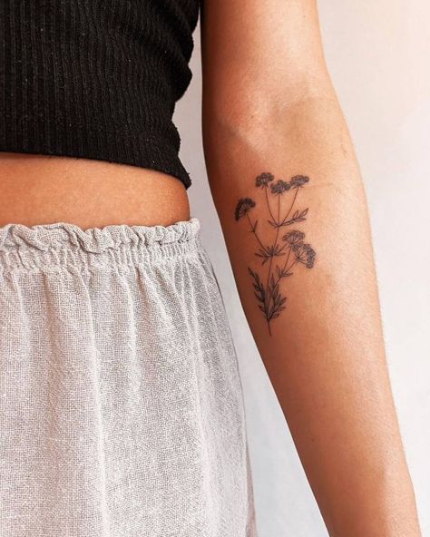 Flower Tattoo Arm Placement, Forearm Flower Tattoos, Tattoo Placement Arm, Flower Bouquet Tattoo, Forearm Flower Tattoo, Inner Forearm Tattoo, Tattoo Forearm, Bouquet Tattoo, Inner Forearm