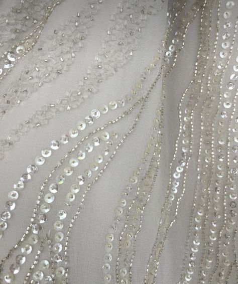 Pearl Embroidery Dress, Sparkly Embroidery, Haute Couture Embroidery, Tambour Beading, Pearl Embroidery, Creative Textiles, Tambour Embroidery, Couture Embroidery, Bead Embroidery Patterns