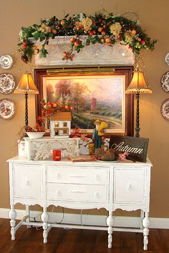 This is the cutest house and blog ever! Aunt Ruthie's Sugar Pie Farmhouse....I want to move in! Mantel Christmas, French Country Ideas, Decoration Buffet, Buffet Decor, Makeover Tips, Sugar Pie, Tuscan Design, Foyer Decor, Foyer Decorating