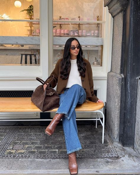 Here for all the brown tones this autumn 🤎🍂 Outfit details: Jacket @cosstores Knit @softgoatcashmere Jeans @abercrombie Boots @bobbies Bag @amazonfashion (crazy right) Linked on my stories & in my bio 🫶🏽 . . . Autumn outfit, casual outfit, autumn ootd, fall fashion, jeans outfit, fall outfit, every day outfit, chic style, London outfit Brown Boots Office Outfit, Dark Brown Handbag Outfit, Long Brown Trench Coat Outfit, Fall Outfits Winery, Brown Heels Outfit Dressy, Light Brown Ankle Boots Outfit, Ankle Brown Boots Outfit, Brown Heel Boots Outfit, Brown Suede Bag Outfit