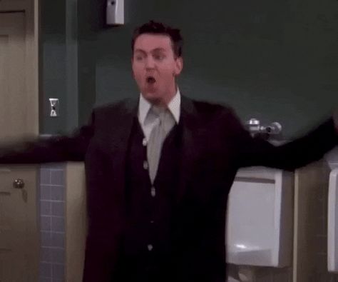 Chandler Bing Dancing, Chandler Bing Gif, Happy Dance Gif, Friends Videos, Dance Friends, Friends Tv Quotes, Dance Gif, Friends Season, Friends Moments