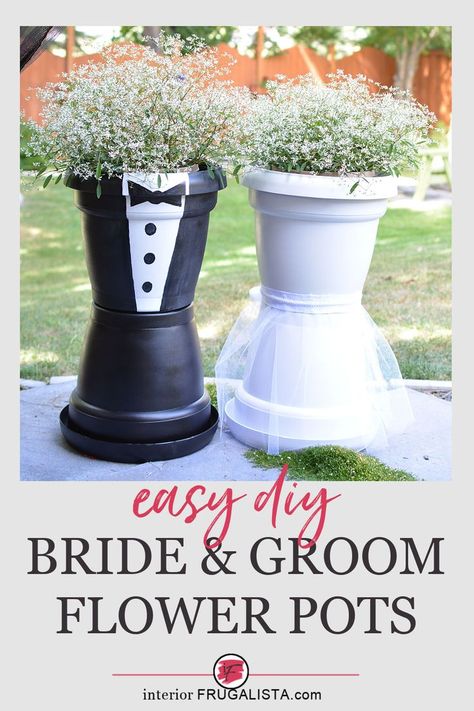 These adorable bride and groom flower pots are so quick and easy to make with plastic pots and are sure to be a hit with your guests for an outdoor wedding or bridal shower. Flower Pots For Wedding Ceremony, Wedding Pot Decoration Indian, Marriage Pots Decoration, Wedding Flower Pots, Flower Pot Wedding Favors, Pot Plant Wedding Decor, Diy Wedding Gifts For Bride And Groom, Groom Flower, Brides Room