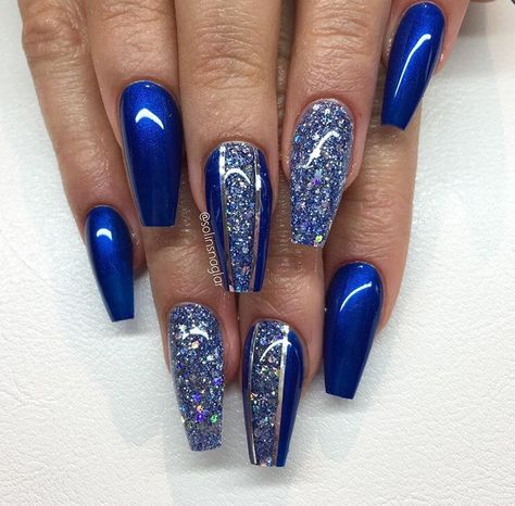 Blue Blue Stiletto Nails, Blue Coffin Nails, Blue Acrylic Nails, Matte Nails Design, Blue Nail Designs, Burgundy Nails, Super Nails, Blue Nail, Nail Tattoo