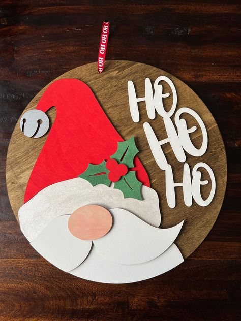 Excited to share this item from my #etsy shop: Santa - Ho Ho Ho door sign, Christmas door round #santaroundsign Custom Card Box, Santa Door, Santa Ho Ho Ho, Door Hanger Svg, Christmas Door Hanger, Santa Face, Party Favor Boxes, Garland Decor, Diy Signs