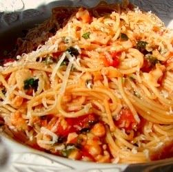 There are certain recipes all cooks have that form the base of their culinary repertoire. These are recipes that are fast and easy, that the... Clam Spaghetti Recipe, Red Clam Sauce Recipe, Red Clam Sauce, Clam Sauce Recipe, Chinese Sauce, Recipes Spaghetti, Clam Pasta, Char Siew, White Clam Sauce