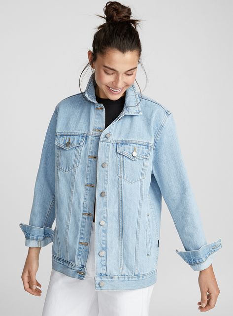 Blue Denim Jacket Outfit Women, Light Blue Denim Jacket Outfit, Blue Denim Jacket Outfit, Denim Jacket Outfit Women, Boyfriend Jean Jacket, Light Blue Jean Jacket, Jacket Outfit Women, Designer Clothing Brands, Denim Jacket Outfit