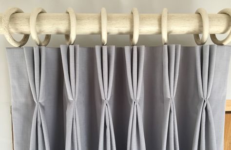 How to make Lined Triple Pleat Curtains - by Sew-Helpful. Full Tutorial, FREE online instructions and advice from a curtain making workroom. Make your own beautiful soft furnishings, it's easier when a professional shows you how. Curtain Tutorial, Pleat Curtains, Curtain Headings, No Sew Curtains, Pleated Drapes, Pinch Pleat Curtains, Curtains Width, Custom Kitchen Cabinets, Custom Drapes