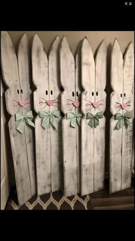 Wooden Rabbits Diy Easter Bunny, Diy Wood Easter Decor, Spring Wood Craft Ideas, Wood Spring Crafts, Spring Wood Crafts Diy, Wood Easter Crafts, Easter Porch Ideas, Easter Wooden Crafts, Spring Wood Decor