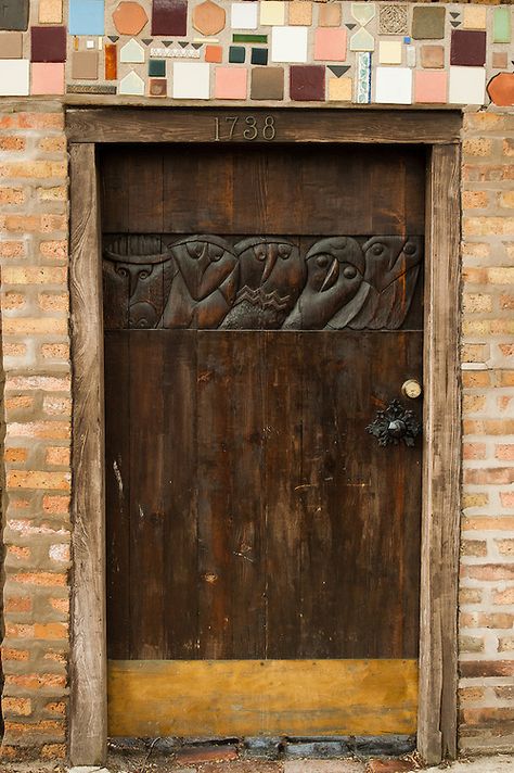 Medieval Door, Owl Door, When One Door Closes, Gorgeous Doors, Joseph Gordon Levitt, Beautiful Houses Interior, Porch Entry, Carved Doors, Front Door Colors