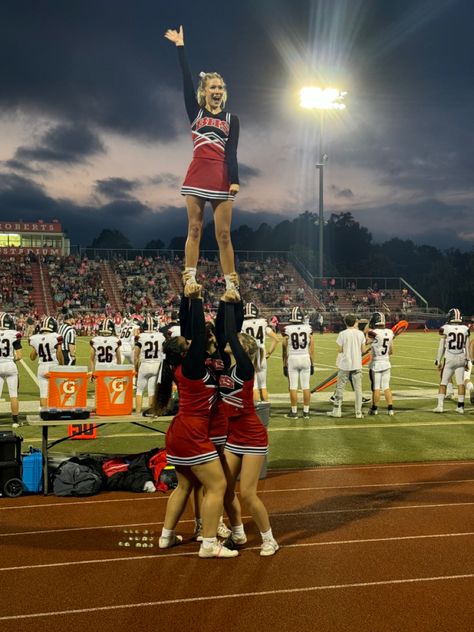 #fnl #stunting #cheer #aesthetic #cheerleading Cheer Aesthetic Pictures, School Cheer Aesthetic, Cheerleading Aesthetic, Cheerleader Aesthetic, Zepeto Room, Cheer Aesthetic, Cheer Practice, Cheer Stunts, Room Background