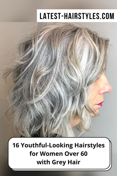 Grey hair, don't care! Browse our extensive photo collection of hairstyles for women over 60 with grey hair before your next salon visit! (Photo credit Instagram @ash_winslow) Kręcony Bob, Grey Hair Over 50, Over 60 Hairstyles, Gray Hair Cuts, Grey Hair Styles For Women, Blending Gray Hair, Gray Hair Highlights, Long Gray Hair, Shag Haircut