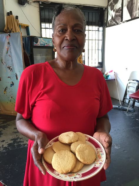 Food To Celebrate Freedom: Tea Cakes For Juneteenth! : Code Switch : NPR Juneteenth Meals, Juneteenth Celebration Ideas, Old Fashioned Tea Cakes, African American Food, Tea Cake Recipe, Tea Cake Cookies, Resipi Kek, Tea Cakes Recipes, Southern Recipes Soul Food