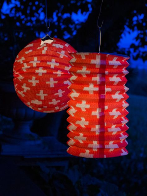 "On Swiss National Day, you had your own Lampion lamp." Photograph copyright Christian Langenegger #swiss #schweiz #nostalgie #nostalgic #swissnationalday #swisscross #lampion #lantern #swissness Switzerland Decorations Party, Swiss Culture, Flag Of Switzerland, Swiss National Day, Switzerland Flag, Swiss Cross, Swiss Style, Independence Day Decoration, Swiss Military