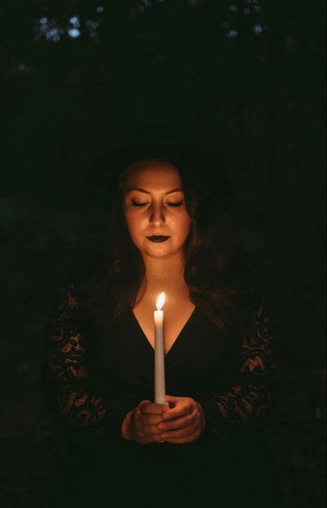 Candlestick Photoshoot, Person Holding Candle Reference, Candlelit Photoshoot, Person Holding Candle, Photoshoot With Candles, Woman With Candle, Candle Portrait, Witchy Photoshoot, Spooky Photoshoot