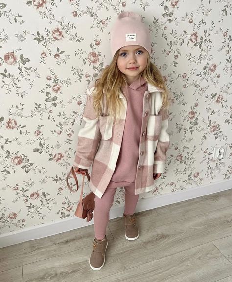 Style Your Clothes, Country Fall Outfits, Madonna Vogue, Girls Winter Outfits, Toddler Girl Fall, Style Parisienne, Girls Fall Outfits, Toddler Girl Style, Open The Door