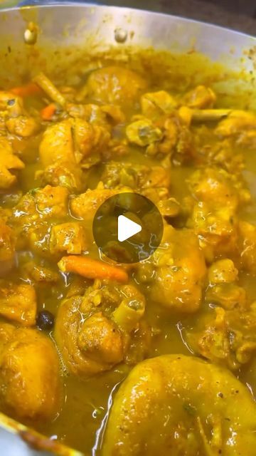 Jaincredibles on Instagram: "🔥 one pot curry chicken 🇯🇲  Via @meallionaire_   #currychicken #reels  #dumpling #foodreels #jamaicanfood #dumplings #chicken #jamaican #chickenrecipes #onepotmeal #instagood #reelsinstagram  #cookingvideo  #instafood #cooking #foodporn #explore #dinner #easyrecipes #cookingram #876 #caribbeanfood #westindian #curry" Curry Chicken Recipes Jamaican, Curry Dumplings, Dumplings Chicken, Jamaican Chicken, Jamaican Curry Chicken, Afghan Food, Afghan Food Recipes, Jamaican Curry, Hawaiian Food