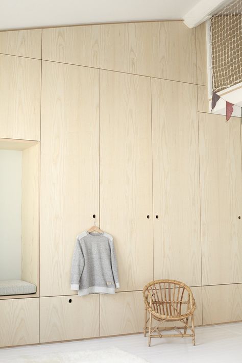 Bedroom Built Ins, Minimalist Dekor, Plywood Interior, Room Renovation, Bedroom Wardrobe, Plywood Furniture, Interior Modern, Wardrobe Closet, Wardrobe Design