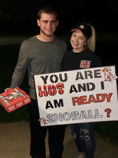 How i asked my boyfriend to snoball/sadie hawkins #homecoming #snoball #promposal Snoball Proposal, Winter Formal Signs Girls Ask Guys, Sadie’s Hawkins Proposal, Sadie’s Dance Asks, Sadie’s Proposal Ideas Basketball, Sadie’s Promposal, Random Hacks, Dance Proposals, Cute Homecoming Proposals