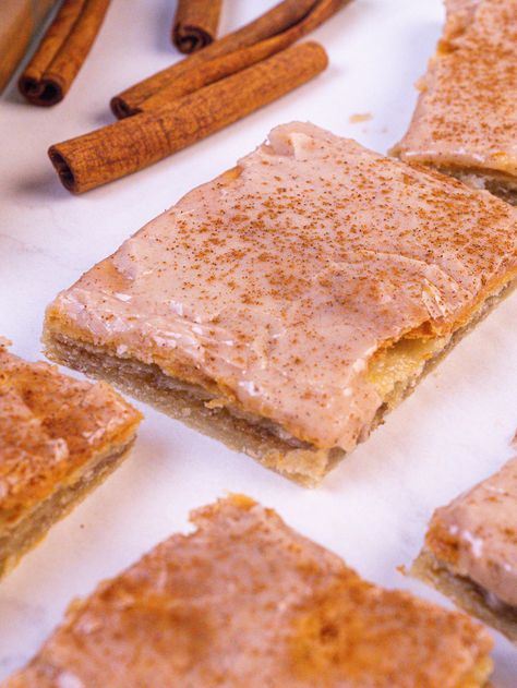 Cinnamon Sugar Poptart Bars | 12 Tomatoes Brown Sugar Pop Tarts, Swig Sugar Cookies, Cinnamon Bars, Homemade Pop Tarts, Sugar Pop, Shortbread Bars, Special Occasion Food, Pop Tart, 12 Tomatoes