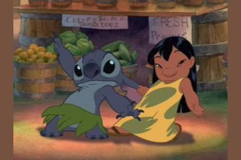 Which Disney Duo Are You And Your Best Friend? Disney Best Friends Characters, Character Duos, Movie Duos, Disney Duos, Disney Movie Scenes, Stitch Movie, Disney Best Friends, Best Friends Cartoon, Disney Animated Movies