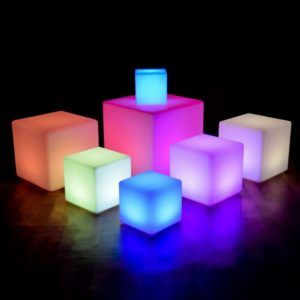 party bar illuminated chair Cube Stool, Cube Decor, Cube Seat, Cube Furniture, Cube Chair, Waterproof Furniture, Neon City, Led Lighting Bedroom, Bar Wedding