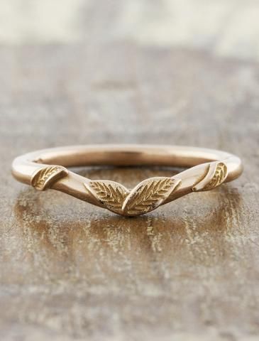 Simple Nature Inspired Engagement Rings, Wedding Rings Nature Inspired, Nature Inspired Wedding Rings, Gold Leaf Wedding Band, Woodland Wedding Ring, Nature Inspired Wedding Bands, Leaf Wedding Ring, Nature Inspired Wedding Ring, Nature Wedding Ring