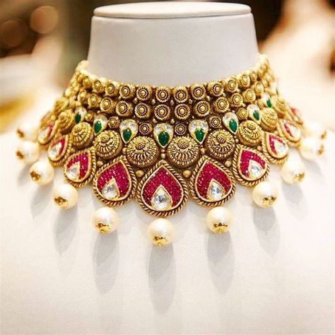 15 Best Gold Necklaces  Designs in 40 Grams Antique Gold Jewelry Indian, Gold Necklace Indian Bridal Jewelry, Antique Jewelry Indian, Bridal Fashion Jewelry, Wedding Jewellery Collection, Gold Fashion Necklace, Bridal Gold Jewellery Designs, Indian Wedding Jewelry, Bridal Jewellery Indian