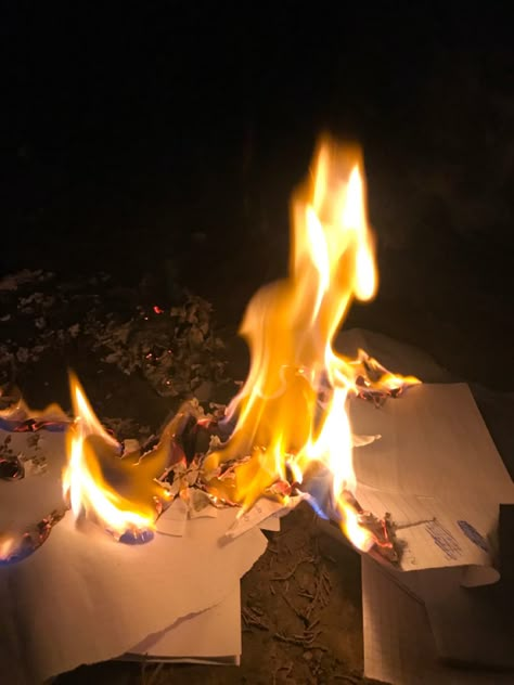 Fire Wielder Aesthetic, Fire Fae Aesthetic, Burning Paper Aesthetic, Paper On Fire, Charles Beckendorf, Things On Fire, Fiery Personality, Burning Rose, Pirate Books