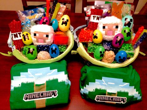 Minecraft easter gift basket Minecraft Easter Basket, Pokemon Easter Basket, Lego Easter Basket, Basketball Theme Easter Basket, Gardening Easter Basket For Kids, Easter Basket Themes, Easter Gift Baskets, Easter Gift, Easter Baskets