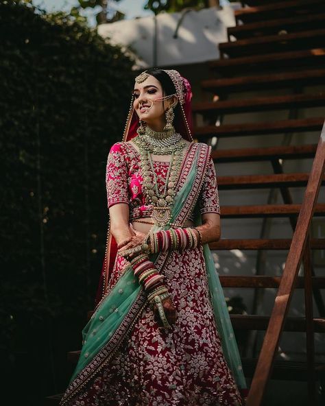 Beautiful Zardosi Lehenga Deisgns Not To Be Missed By Bride, That They Would Love To Opt For Wedding Zardosi Lehenga, Contrast Outfit, Bride Groom Photoshoot, Golden Lehenga, Indian Bride Poses, Indian Bride Photography Poses, Bride Photos Poses, Indian Wedding Poses, Indian Wedding Bride