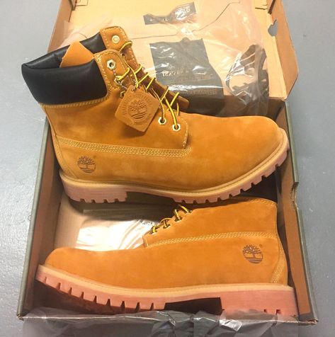 Timberland Boots Outfit Mens, Mens Waterproof Boots, Mens Boots For Sale, Timberland Boots Outfit, Timberland Boots Mens, Mens Dress Boots, Mens Boots Casual, Chukka Boots Men, Mens Walking Shoes