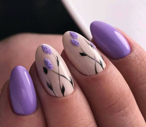 Lilac Nails Design, Lilac Nails, Lavender Nails, Floral Nail Designs, Cute Spring Nails, Purple Nail, Her Nails, Floral Nail Art, Lavender Flower