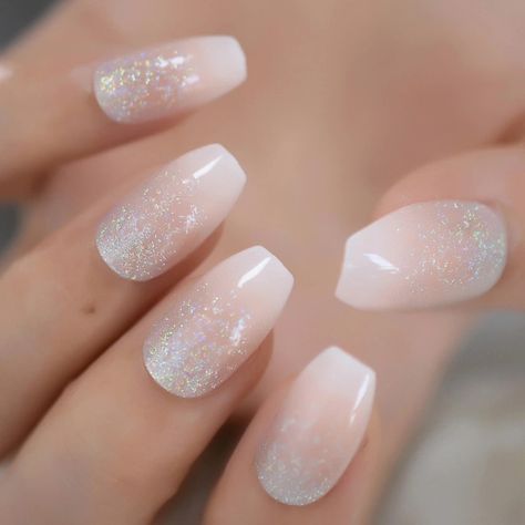 Natural Nails White, Ombre French Tip, Coffin Tips, Bridal Nail, White Gradient, Fake Nails With Glue, Nails White, White French, Nail Length