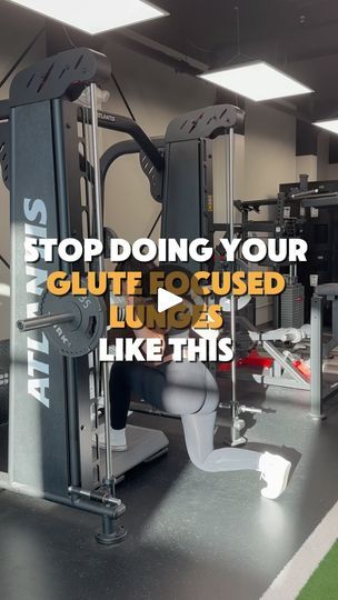 Facebook Smith Machine Reverse Lunge, Lunges For Glutes, Assisted Pull Up Machine, Glute Training, Assisted Pull Ups, Smith Machine, Reverse Lunges, Weight Workout, The Smith