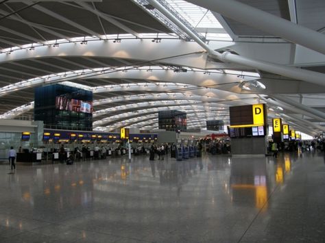 Heathrow Airport Terminal 5, Airport Architecture, Waterloo Station, Airport Terminal, Airport Parking, Paris Metro, Airports Terminal, Heathrow Airport, Surf City