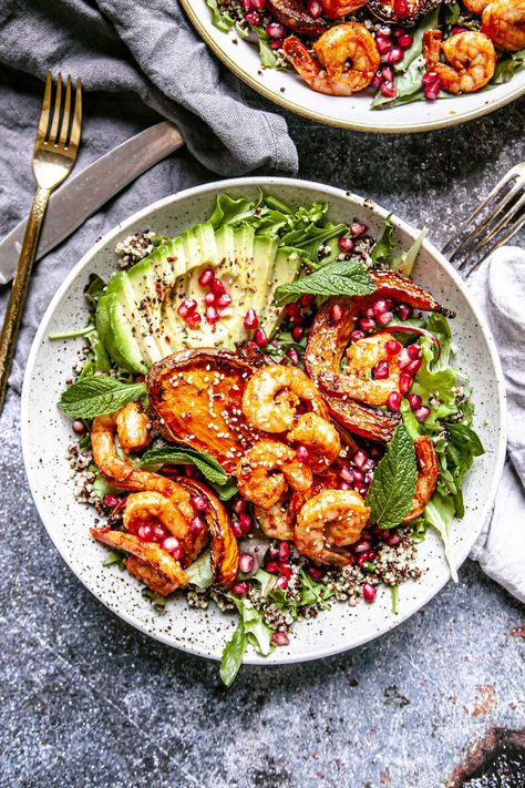 Prawn Recipes Healthy, December Meals, Quinoa Power Bowl, Food Recipe Healthy, Shrimp Quinoa, Shrimp And Quinoa, Seafood Meals, Anti Inflammation Recipes, Inflammatory Recipes