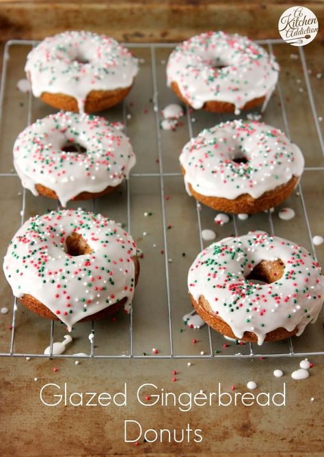 Glazed Gingerbread, Gingerbread Donuts, Baked Doughnuts, Donuts Recipe, Homemade Donuts, Doughnut Recipe, Ginger Cookies, Baked Donuts, Christmas Breakfast