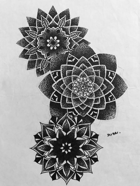 Mandala Dot Tattoo, Dot Tattoo Design, Tattoo Design Mandala, Armor Sleeve Tattoo, Geometric Tattoo Hand, Moutain Tattoos, Tato Mandala, Mandela Tattoo, Lotus Mandala Tattoo