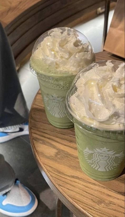 Poser Pic, Matcha Milktea, Japanese Food Names, Just Because Of You, Food Captions, Matcha Drink, Eat Something, Starbucks Drinks Recipes, Delicacy Food