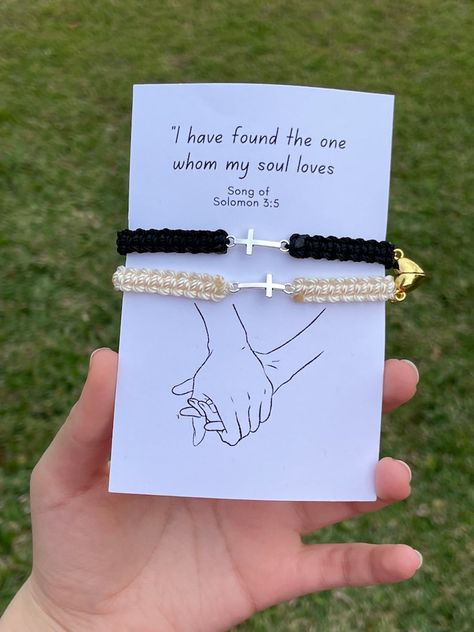 Matching Cross Couples Bracelets/magnetic Heart - Etsy Matching Bracelets Handmade, Cute Gifts From Boyfriend, Unique Handmade Gifts For Best Friend, Gifts For Best Friends Guy, Little Brother Christmas Gifts, What To Get Your Bf For Christmas, Things To Make For Your Bf, Cute Small Gifts For Boyfriend, Christian Gifts For Him