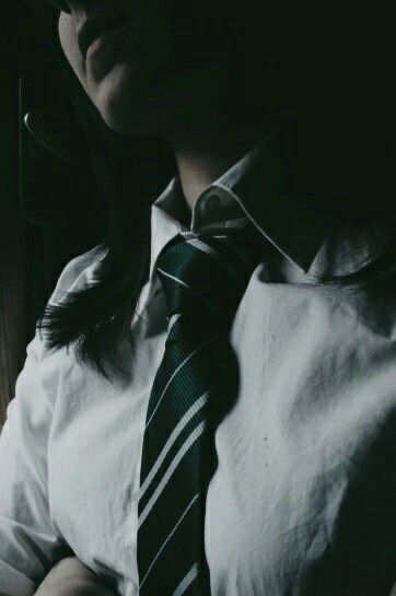 Slytherin tie Aesthetic Harry Potter, Slytherin Aesthetic, Aesthetic Green, Aesthetic Girl, Hogwarts, We Heart It, Harry Potter, Lost, Green